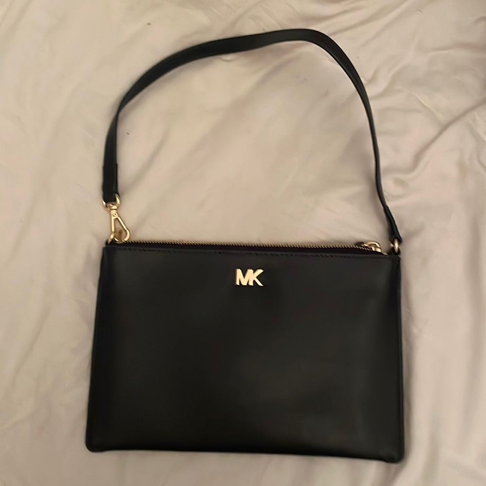 Micheal kors purse